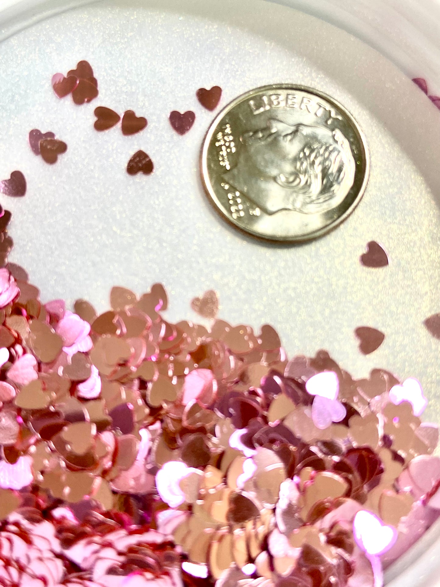 3mm pink heart shape glitter